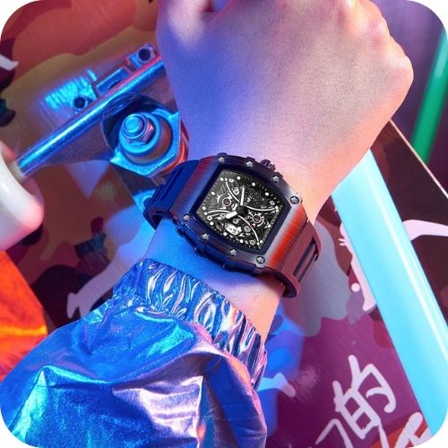 R-M ELEGANT BLACK™